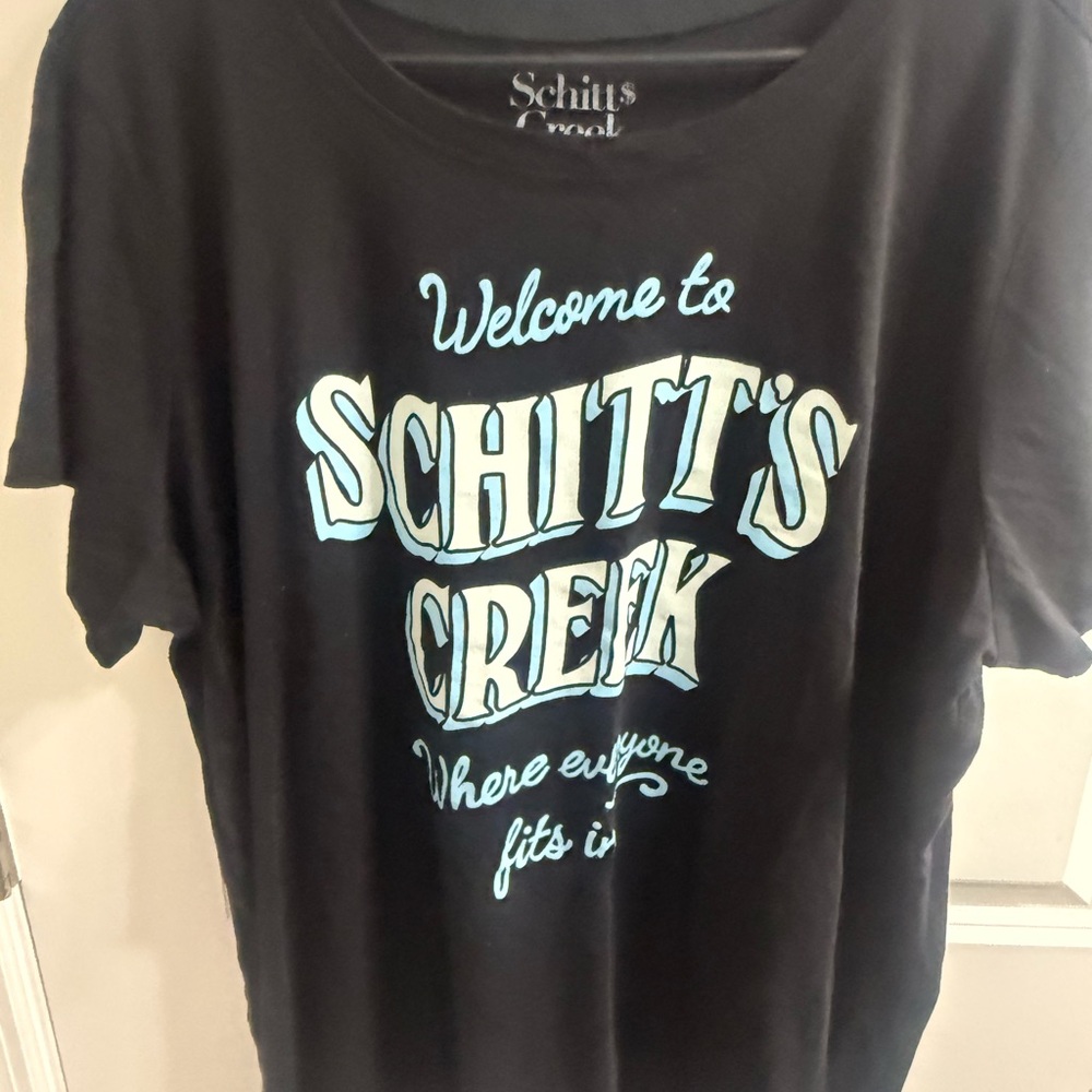 torrid Black Tee with Light Blue and Cream Schitt's Creek Graphic - Picture 2 of 3